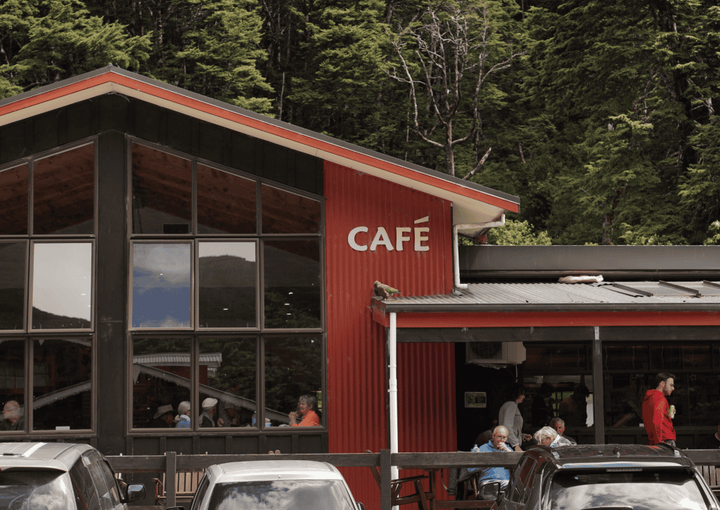Lunch stop in Arthur's Pass village