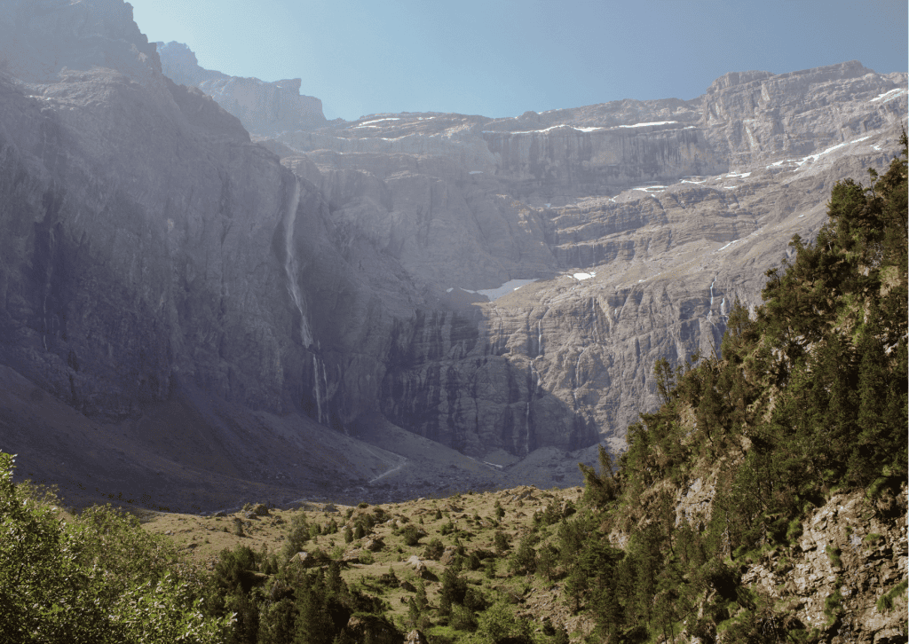 Hiking trail unfolding toward the Gavarnie waterfall